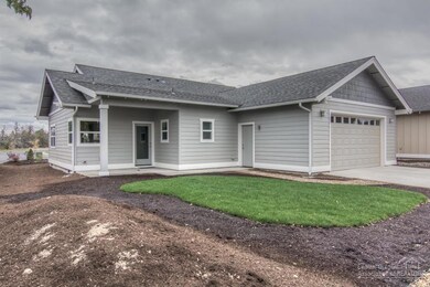 995 NW Rimrock Dr, Redmond, OR 97756 - photo 3