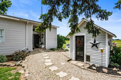 2377 E 500 N, Hartford City, IN 47348 - photo 3