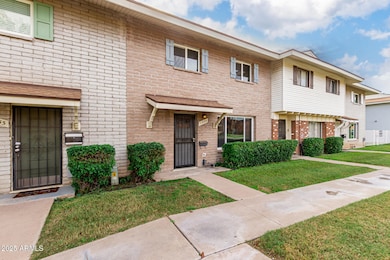 1535 W Hazelwood St unit 228, Phoenix, AZ 85015 - photo 2