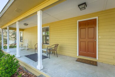 10 Wisteria Dr, Crawfordville, FL 32327 - photo 4