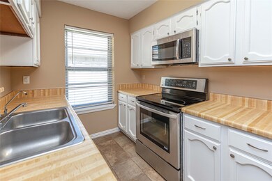 16778 Gleneagle Dr N, Conroe, TX 77385 - photo 6