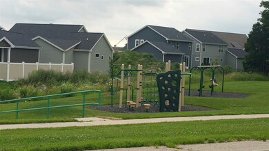 2847 No Oaks Ridge, Fitchburg, WI 53711 - photo 6