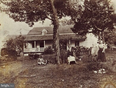 20362 Furr Rd, Round Hill, VA 20141 - photo 2