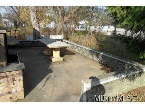 Det gar.Concrete patio & frpl