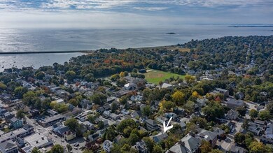 39 Prospect St unit 4, Marblehead, MA 01945 - photo 4
