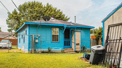 3915 Mount Pleasant St, Houston, TX 77021 - photo 5