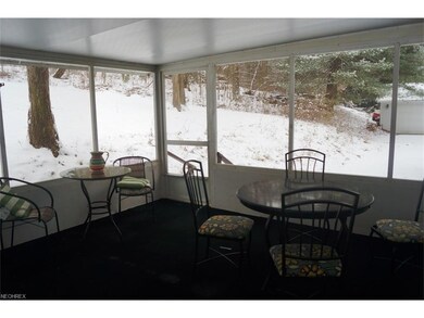 AWESOME CLOSED IN BACK PORCH
