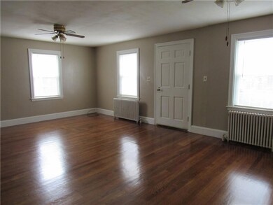 Double Living Area/Dining area