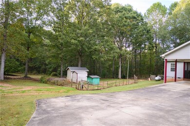 1581 Highway 77 S Hwy, Union Point, GA 30669 - photo 5
