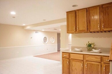 1825 Morgan Cir, Naperville, IL 60565 - photo 2