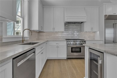 136 W Cotter Ave unit 8, Port Aransas, TX 78373 - photo 7