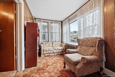 111-15 Inwood St, Jamaica, NY 11435 - photo 4