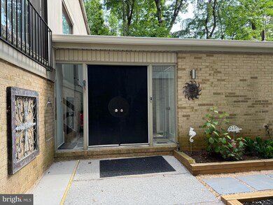 7000 Buxton Terrace, Bethesda, MD 20817 - photo 3