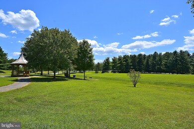 8829 Watts Mine Terrace, Potomac, MD 20854 - photo 5