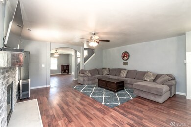 931 Riddell Ave NE, Orting, WA 98360 - photo 7