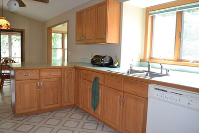 W1289 Mortensen Rd, Brooklyn, WI 53521 - photo 3