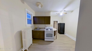 11 Cuyler Ave unit 1R, Albany, NY 12209 - photo 4