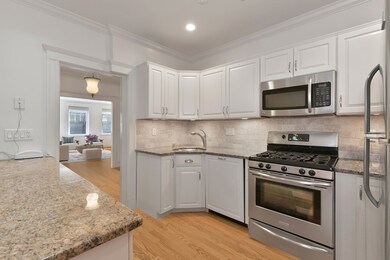 250 Commonwealth Ave unit 7, Boston, MA 02116 - photo 2
