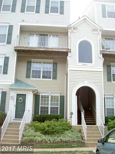 45495 Caboose Terrace unit 300, Sterling, VA 20166 - photo 3