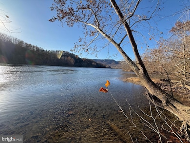 1778 T Bird Dr, Front Royal, VA 22630 - photo 3