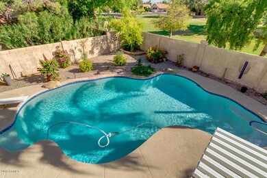 Diving pool