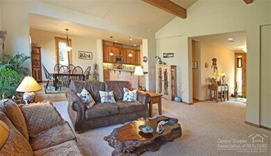 60823 Goldenwood Loop, Bend, OR 97702 - photo 7