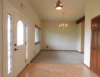 5705 Greenwood Dr, Farmington, NM 87402 - photo 2