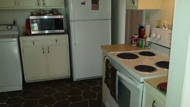 112 Cardinal Rd, Jacksonville, NC 28546 - photo 4