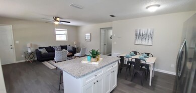 7505 Proxima Rd, Jacksonville, FL 32210 - photo 4