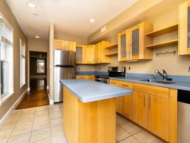 9 Auburn St unit 2, Charlestown, MA 02129 - photo 2