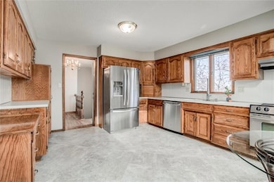 609 W Walnut St, Raymore, MO 64083 - photo 7