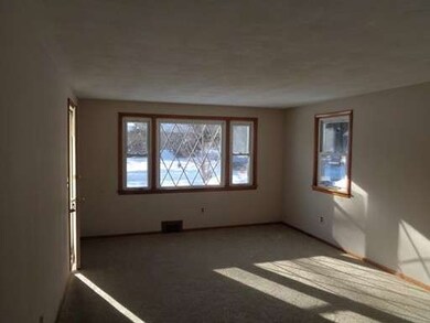 80 Davis St, Ludlow, MA 01056 - photo 2