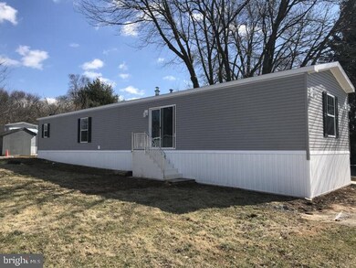 115 Azalea Cir, Honey Brook, PA 19344 - photo 2