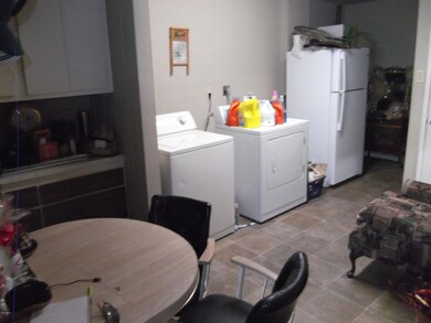 unlisted-address, Phoenix, AZ 85035 - photo 7