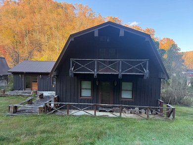 3773 Kentucky 610, Virgie, KY 41572 - photo 3