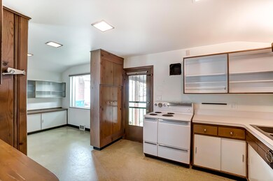 Kitchen2