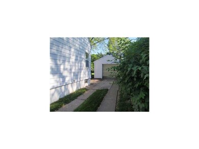Garage.