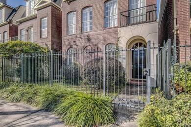 2308 Brun St, Houston, TX 77019 - photo 2