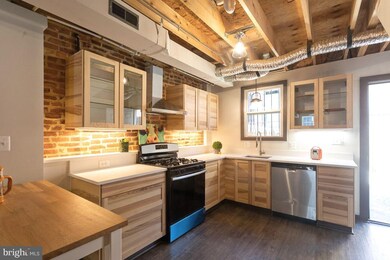 1602 Latrobe St, Baltimore, MD 21202 - photo 7