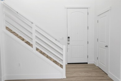 251 E Wrigleys Ave, Mountain House, CA 95391 - photo 5