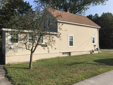 39 Pine Hill Ave, Nashua, NH 03064 - photo 2