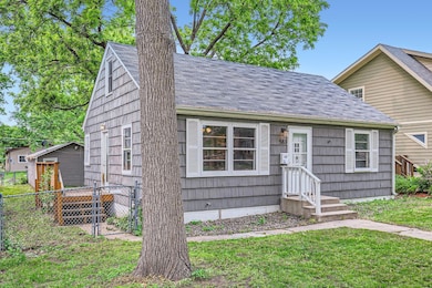 583 Cromwell Ave, Saint Paul, MN 55104 - photo 3