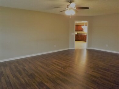 177 John Mark Ct, Manchester, TN 37355 - photo 4