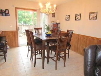 82 Gunther Dr, Evansville, WI 53536 - photo 5