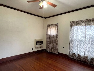 214 S Washington St, Geff, IL 62842 - photo 5