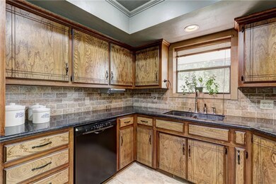 2705 Rambling Rd, Edmond, OK 73025 - photo 7