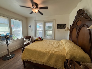 913 N 5th St, Enid, OK 73701 - photo 7