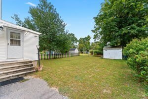 68 Wilson Ave, Warwick, RI 02889 - photo 3