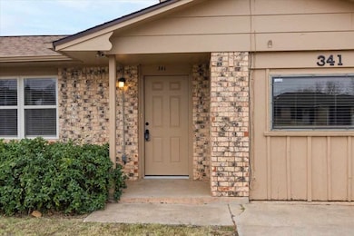 341 SW 71st St, Lawton, OK 73505 - photo 4