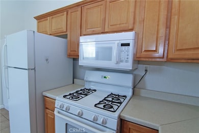 15733 Drell St, Sylmar, CA 91342 - photo 6